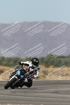 media/Oct-13-2025-Moto Forza (Mon) [[a66d839500]]/4-C Group/Session 3 (Turn 16)/